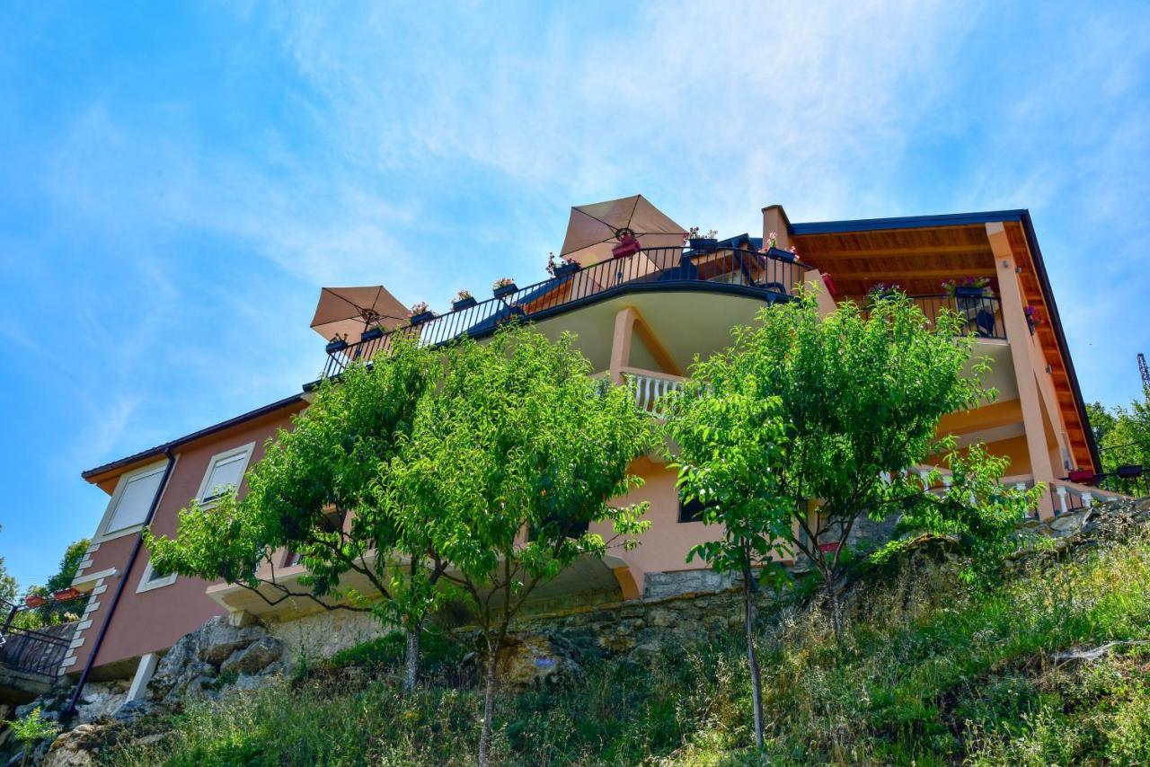 Lakeview Apartments Anđela Virpazar Buitenkant foto