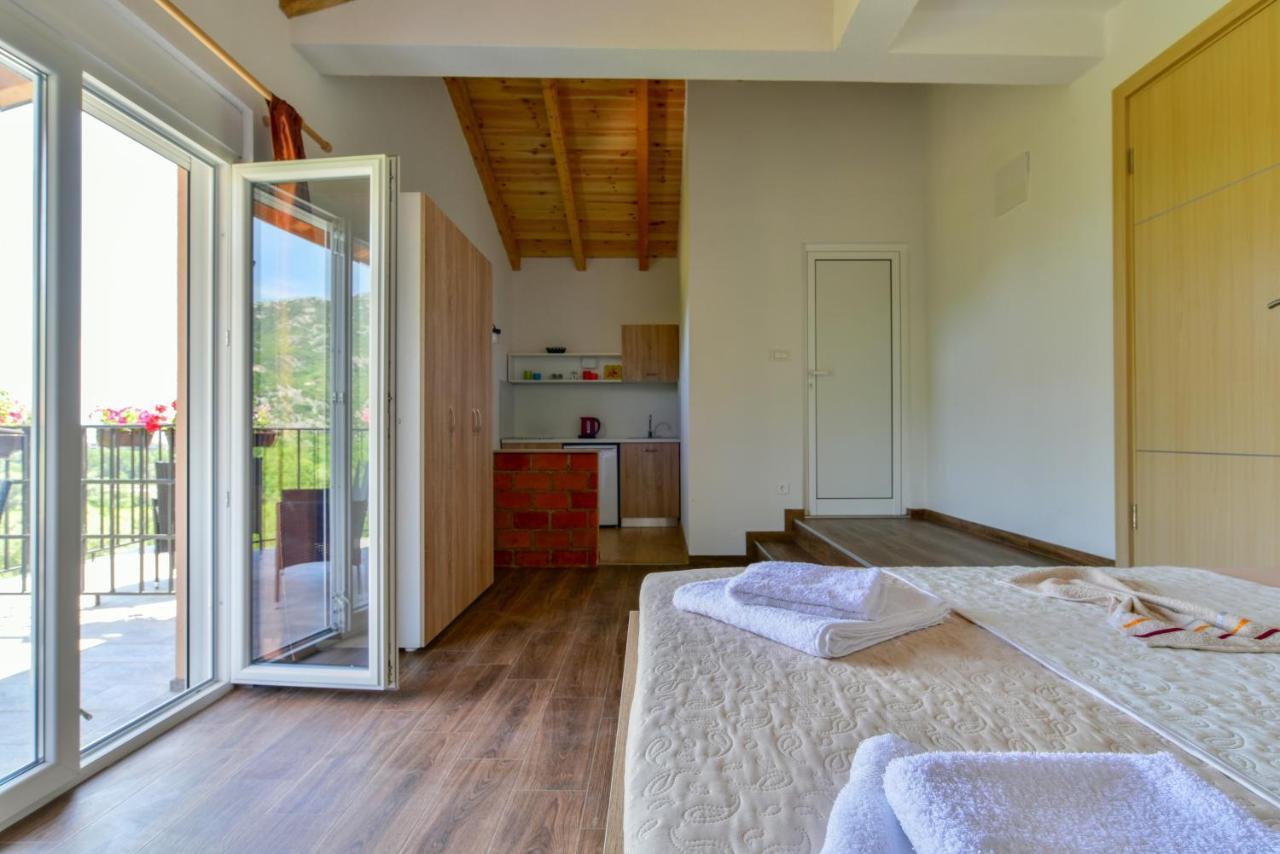 Lakeview Apartments Anđela Virpazar Kamer foto